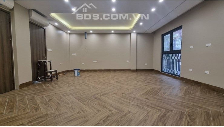CỰC HIẾM ĐỈNH ĐẸP ĐẮC ĐỊA VÀI BƯỚC RA MP NGUYỄN CHÍ THANH KD ĐỈNH THANG MÁY 65m2 MTIỀN 6.6m hơn 19 tỷ